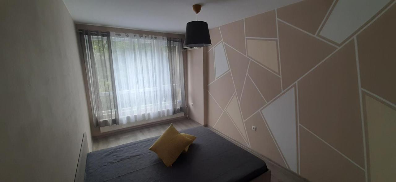 Hostex Meraki Apartment Stara Zagora Extérieur photo